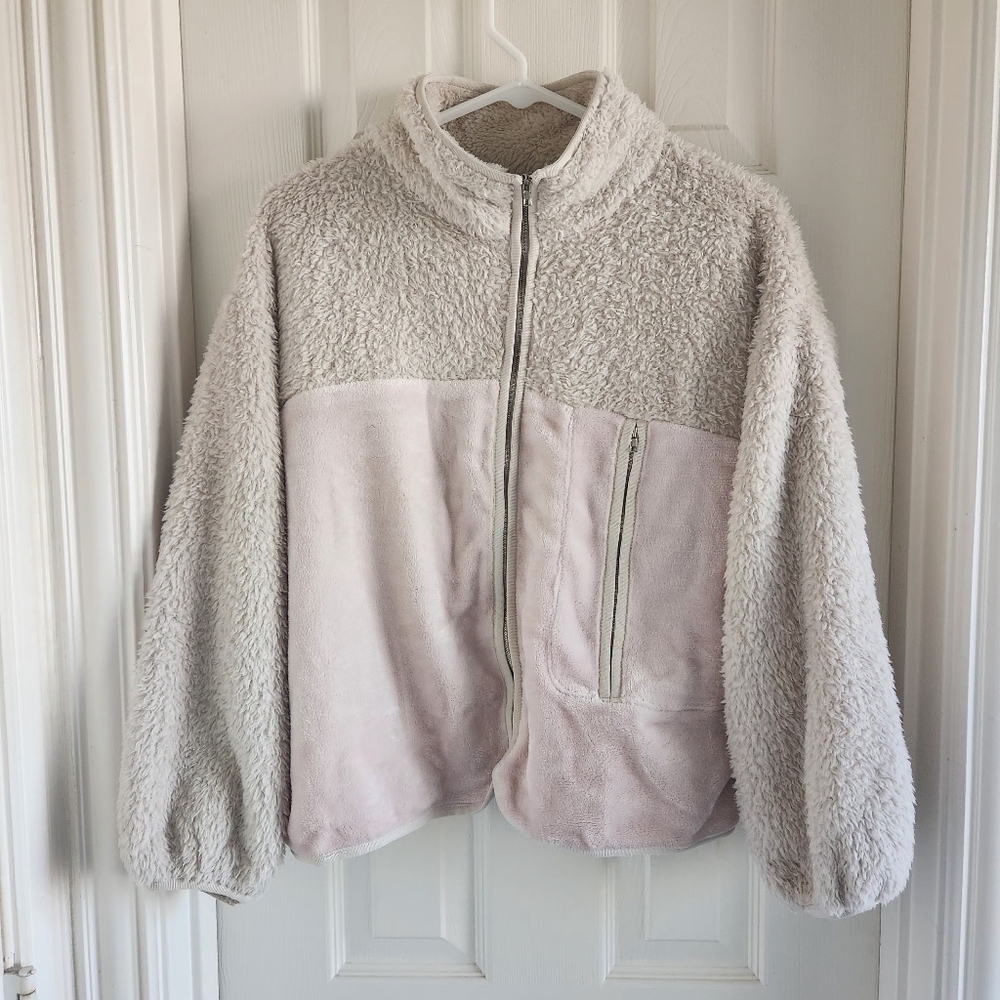 Lush Teddy Zip Up‎ Jacket Cream Size S NWT